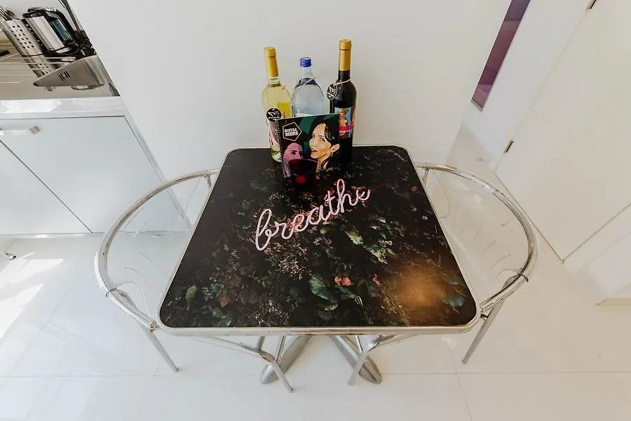 Lisbon Art Stay Apartments 4*,  Португалия