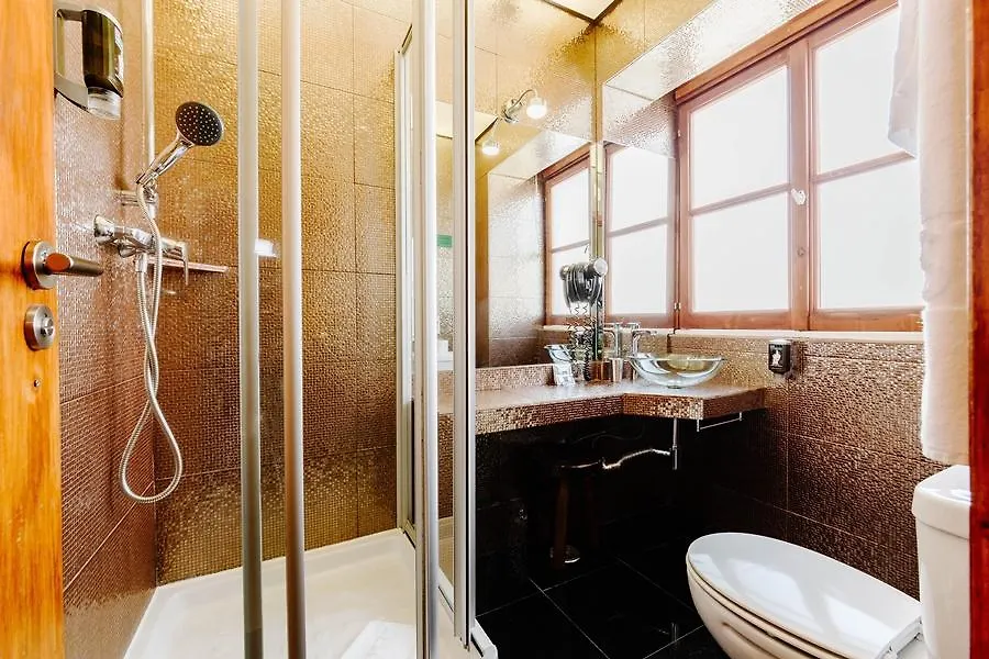 Lisbon Art Stay Apartments Апарт-отель